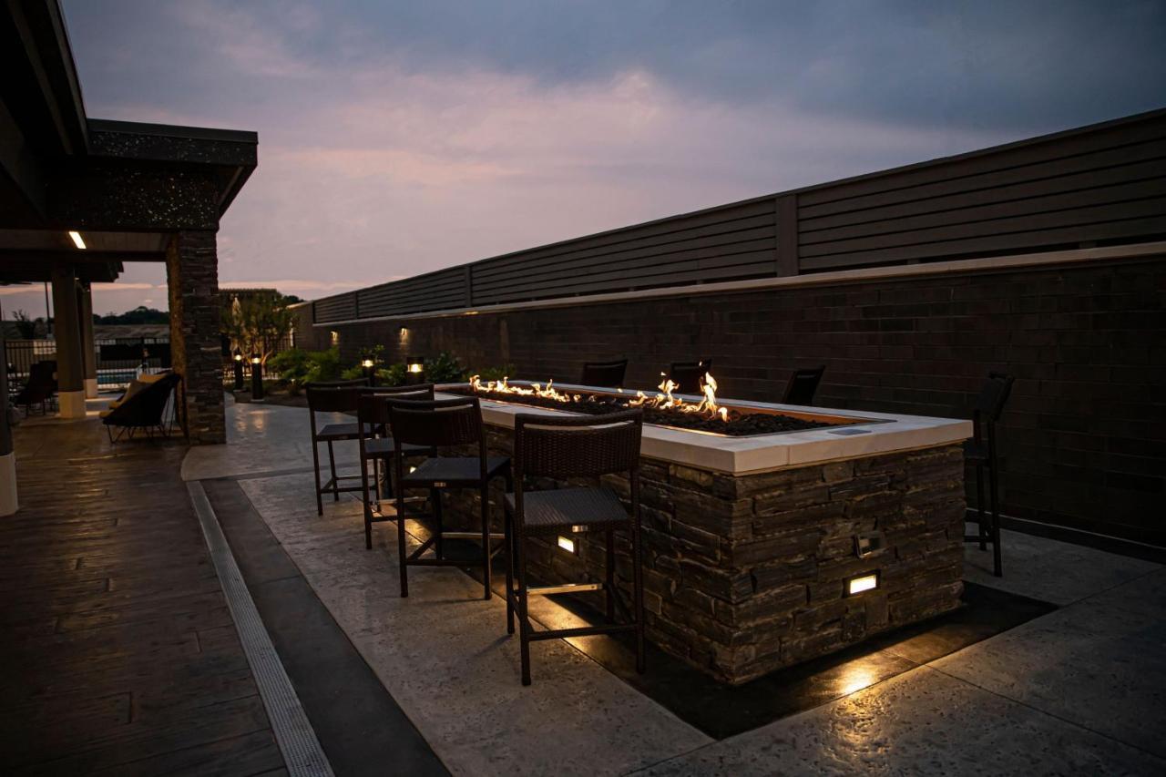 Courtyard By Marriott Greenville Mauldin מראה חיצוני תמונה